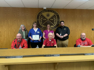Front (l-r): Commissioners Paul Edwards, Larry Tichnell and Ryan Savage. Rear (l-r): Kim Durst, Business Development Manager, Linda Carr, CLS Ventures, Sarah Myers, Sarah Myers Marketing, and Connor Norman, Business Development Specialist.